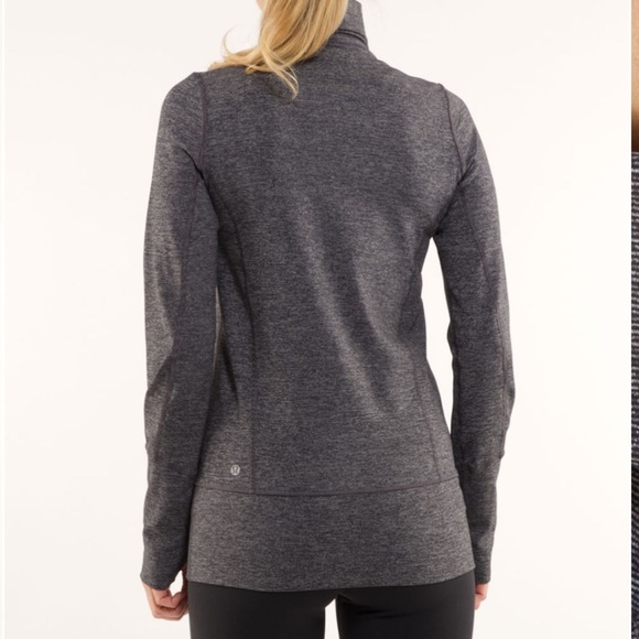 Lululemon In Stride Jacket in Coal - Picture 2 of 10